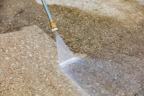 Best Graffiti Removal Services in Blue Mound, IL
